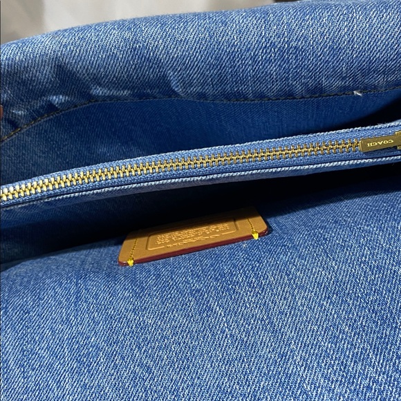 NWOT Coach Tabby Shoulder Bag 26 - Picture 8 of 14